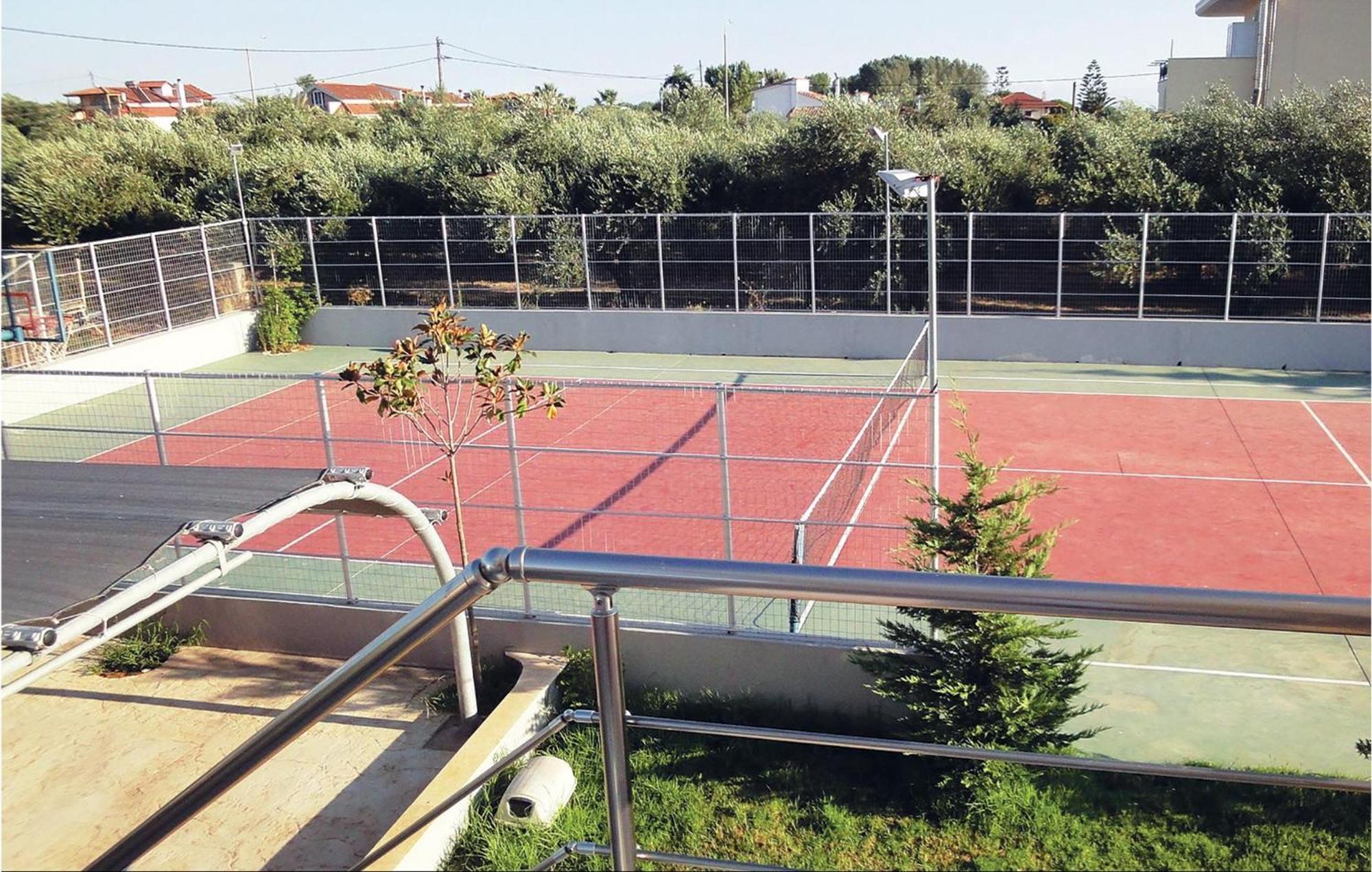 Lovely Home In Preveza With Outdoor Swimming Pool Kanáli Kültér fotó